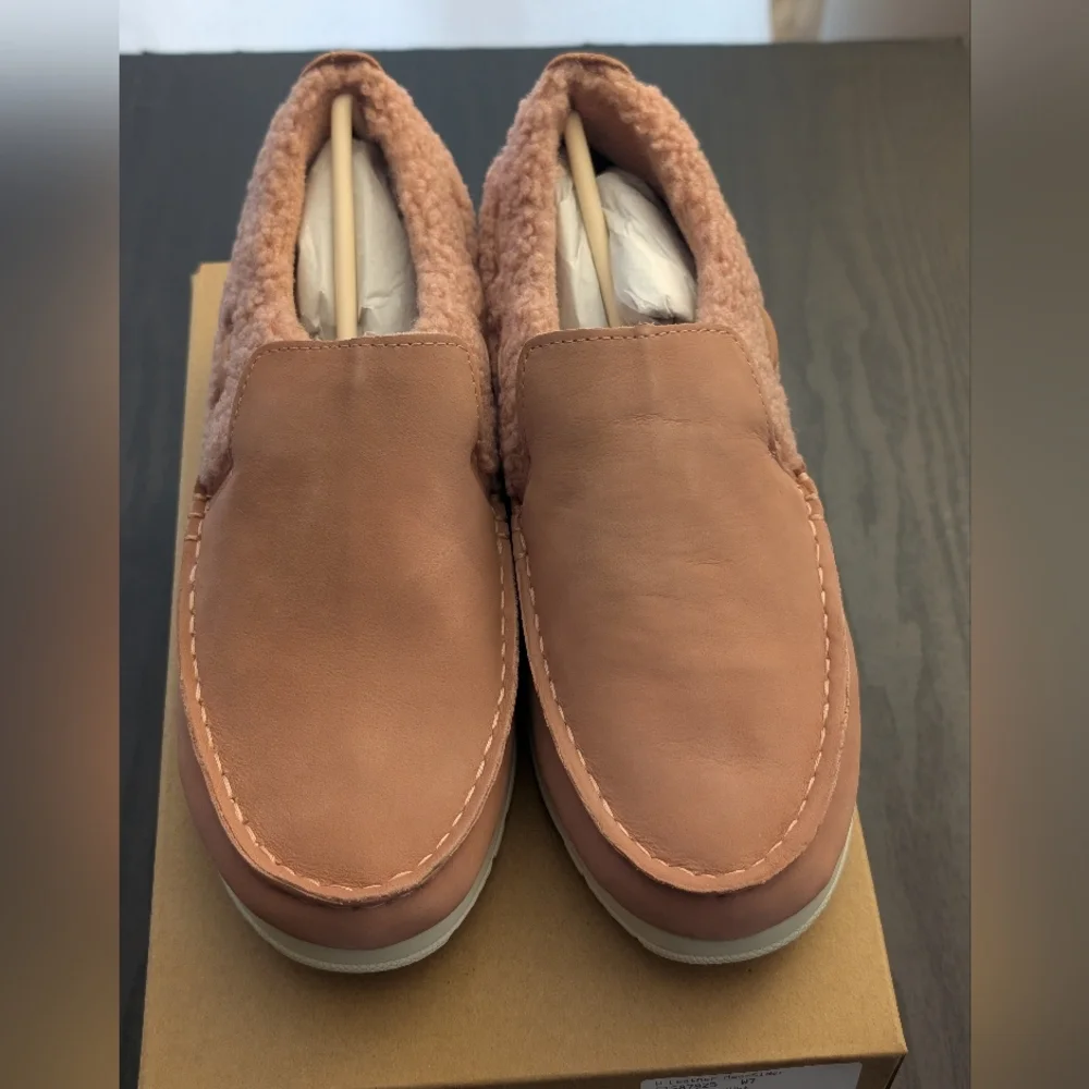 Sperry Women’s Moc-Sider Rose Leather Teddy Hybrid Boat Shoe M7 NIB - Picture 4 of 13